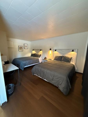 New Country Motel